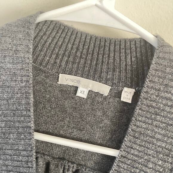 Vince Cashmere Ombre Cardigan Sweater Womens XS Black Gray Dyed Cozy Casual - Picture 3 of 7